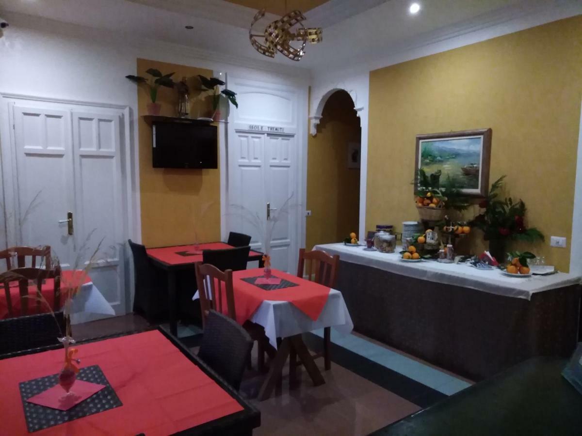 B&B Vico Vacanze Vico Del Gargano Eksteriør bilde