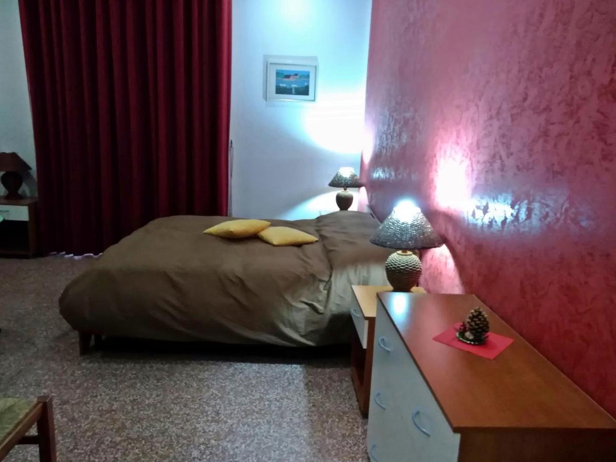 B&B Vico Vacanze Vico Del Gargano Eksteriør bilde